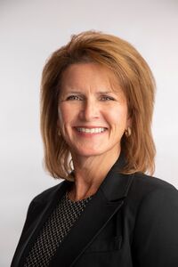FIRST COMMUNITY BANK ANNOUNCES JACKIE BENNETT AS COMMERCIAL LENDER