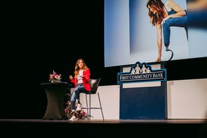 FIRST COMMUNITY BANK REFLECTS ON A NIGHT OF INSPIRATION WITH AMY PURDY