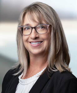 Mary Henderson | SVP/Assistant Loan Review Manager