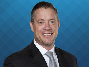 AUSTIN SIMPSON GRADUATES FROM THE GRADUATE SCHOOL OF BANKING AT COLORADO